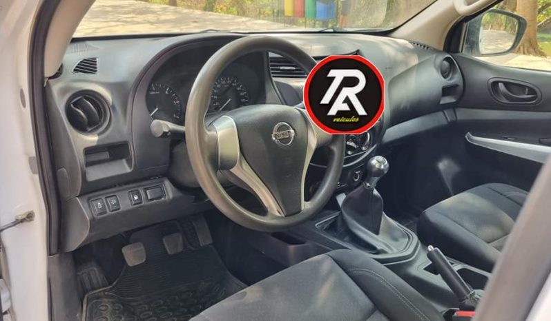 
								Frontier Nissan Turbo Diesel CD cheio									
