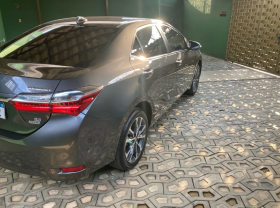 TOYOTA COROLLA ALTIS 2.0