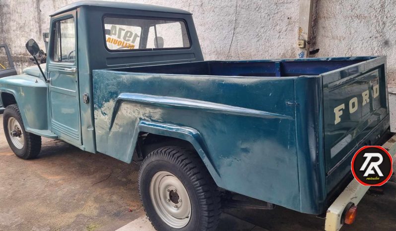 
								Rural Ford F75 cheio									
