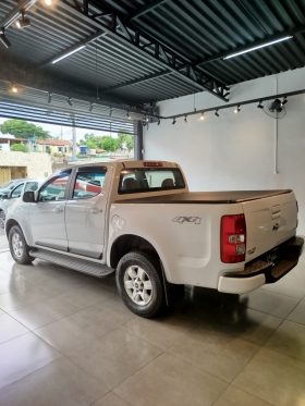 S10 LT 2.8 4X4 CABINE DUPLA MANUAL