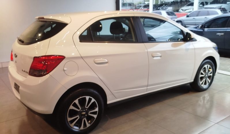 
								ONIX LTZ 1.4 cheio									