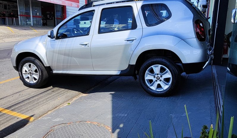 
								Duster Dynamic 1.6 2018 cheio									