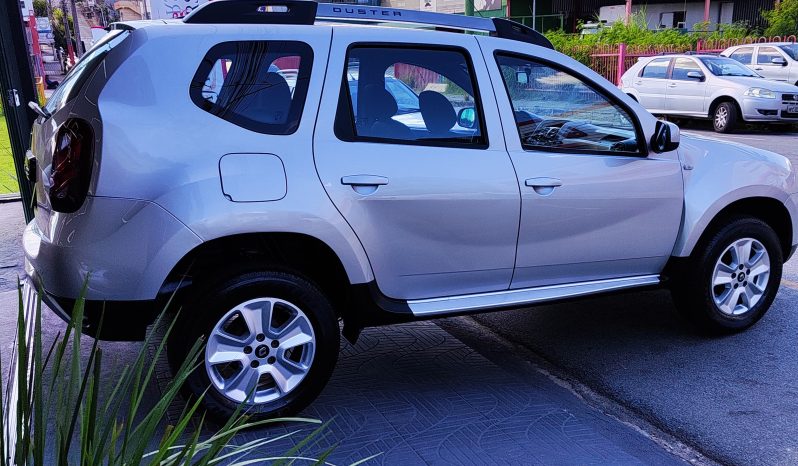 
								Duster Dynamic 1.6 2018 cheio									