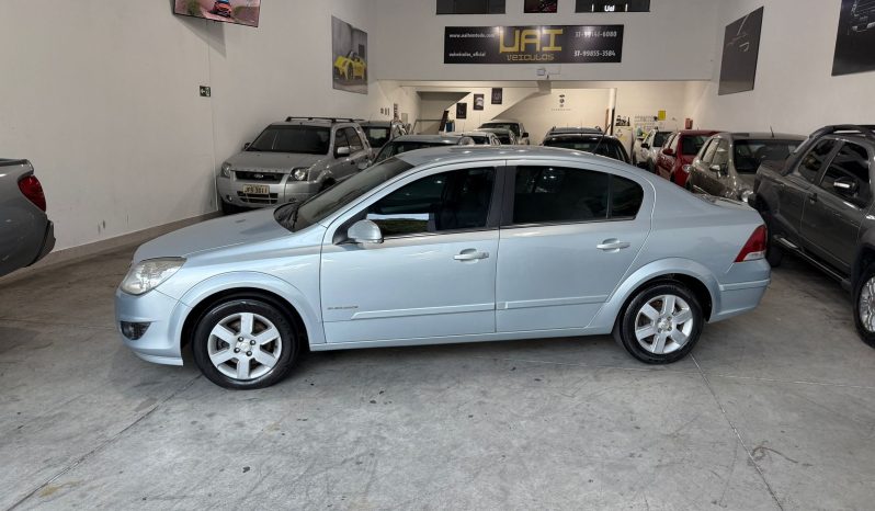 
								vectra 2.0 cheio									