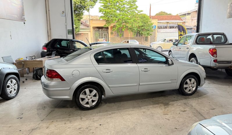 
								vectra 2.0 cheio									