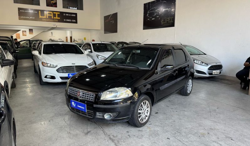 
								fiat palio 1.4 cheio									