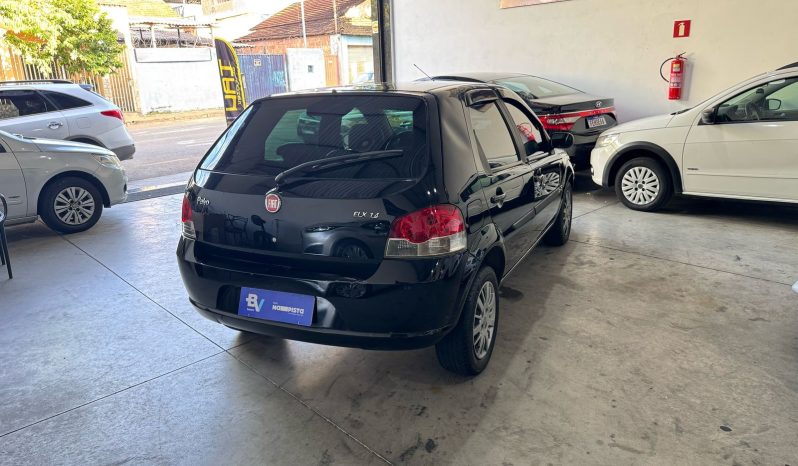 
								fiat palio 1.4 cheio									