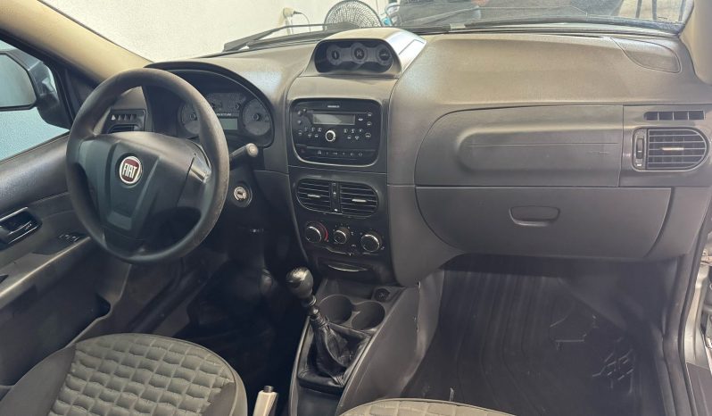 
								Fiat Strada 1.8 cheio									