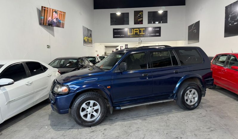 
								Mitsubishi Pajero 4×4 Sport cheio									