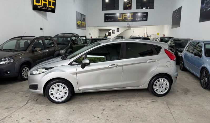 
								Ford New Fiesta 1.5 cheio									