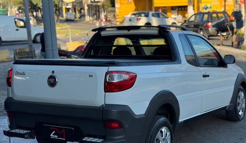 
								Fiat Strada Working cheio									