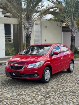 
										Onix Lt 1.0 cheio									