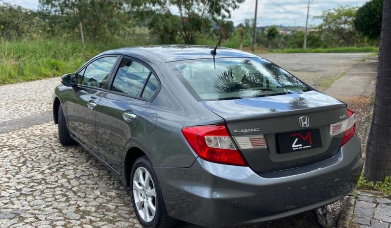 
								Honda Civic Exs cheio									