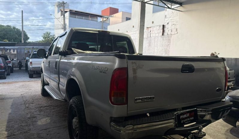 
								Ford F-250 cheio									