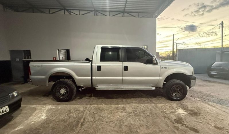 
								Ford F-250 cheio									