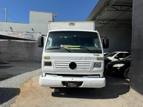 Caminhão 7110