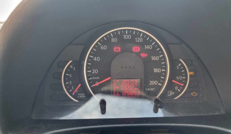 
								Volkswagen (VW) Fox 2010 Hatch Flex Preto 124000 cheio									