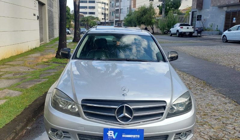 
								Mercedes C200 cheio									