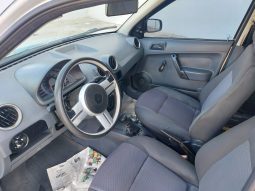 
										Gol Hatchback cheio									
