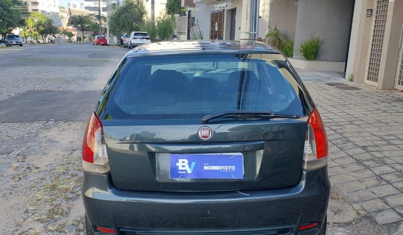 
								Palio Hatchback cheio									