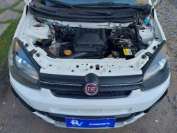 
										Fiat Uno Hatchback cheio									