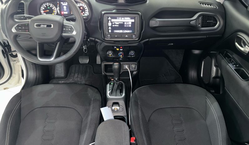 
								Jeep Renegade cheio									