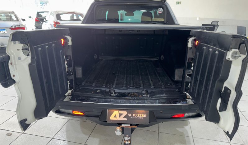 
								Fiat Toro Volcano 4×4 cheio									