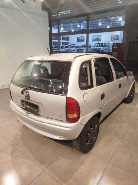 Corsa Super 1.6