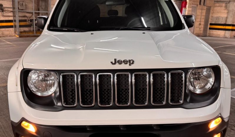 
								Jeep Renegade cheio									