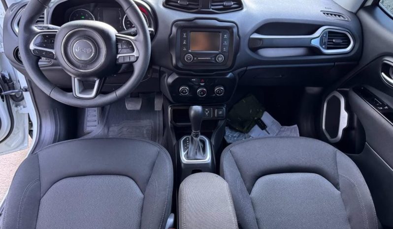 
								Jeep Renegade cheio									