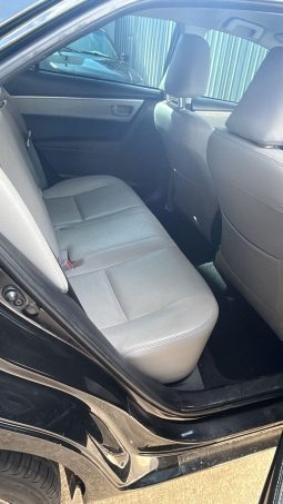 
										Toyota Corolla 2.0 cheio									