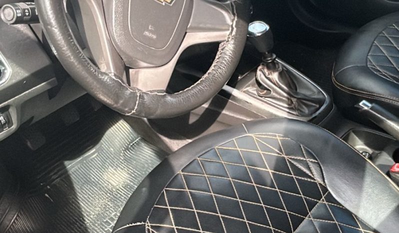 
								ONIX LTZ 1.4 2015 cheio									