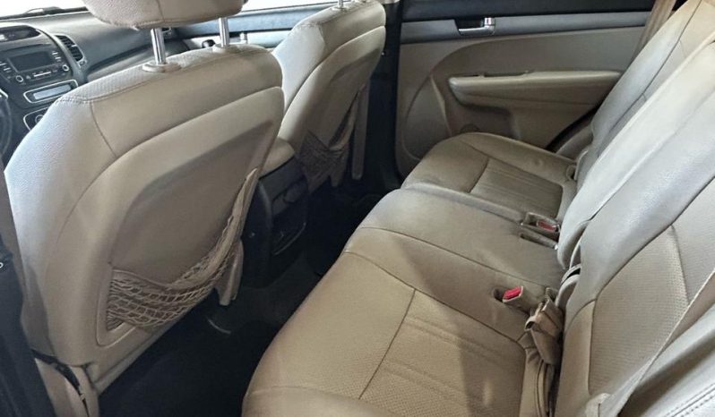 
								KIA SORENTO 2014 2.4 cheio									