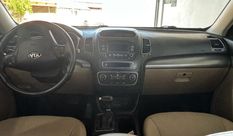 
								KIA SORENTO 2014 2.4 cheio									