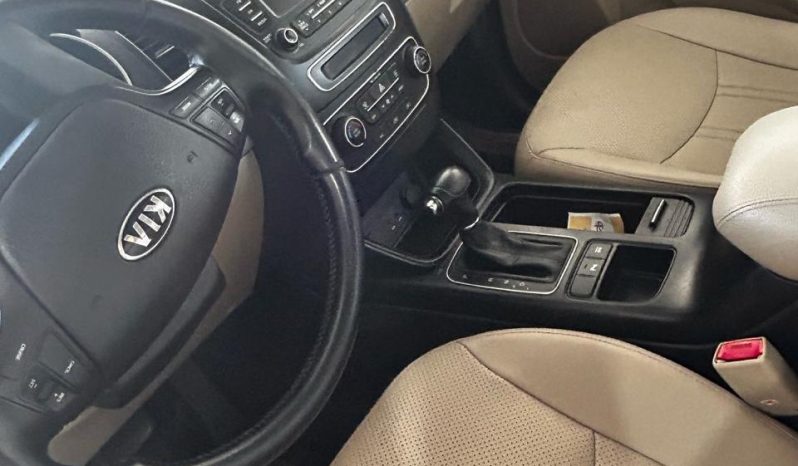 
								KIA SORENTO 2014 2.4 cheio									