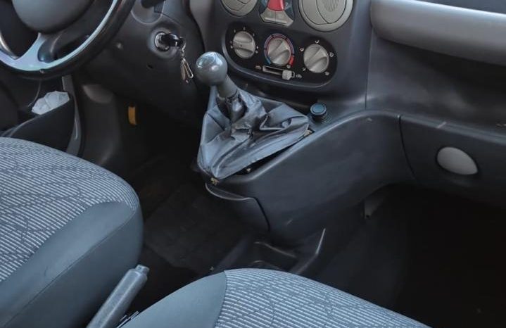 
								DOBLO ADVENTURE 1.8 cheio									
