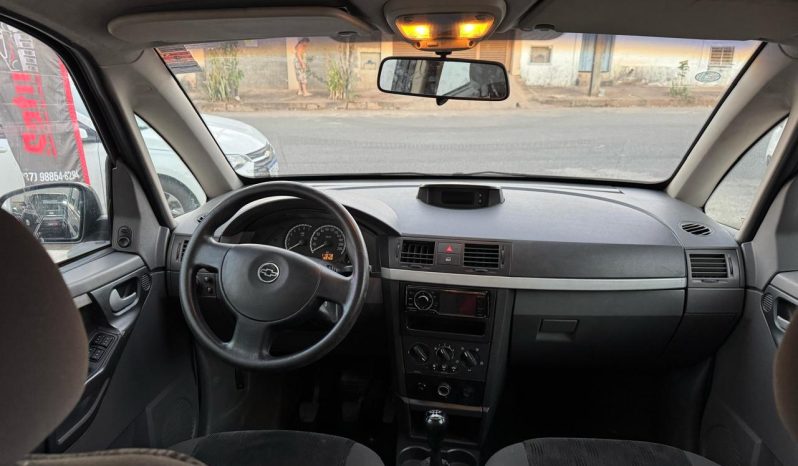 
								MERIVA 1.8 2008 cheio									
